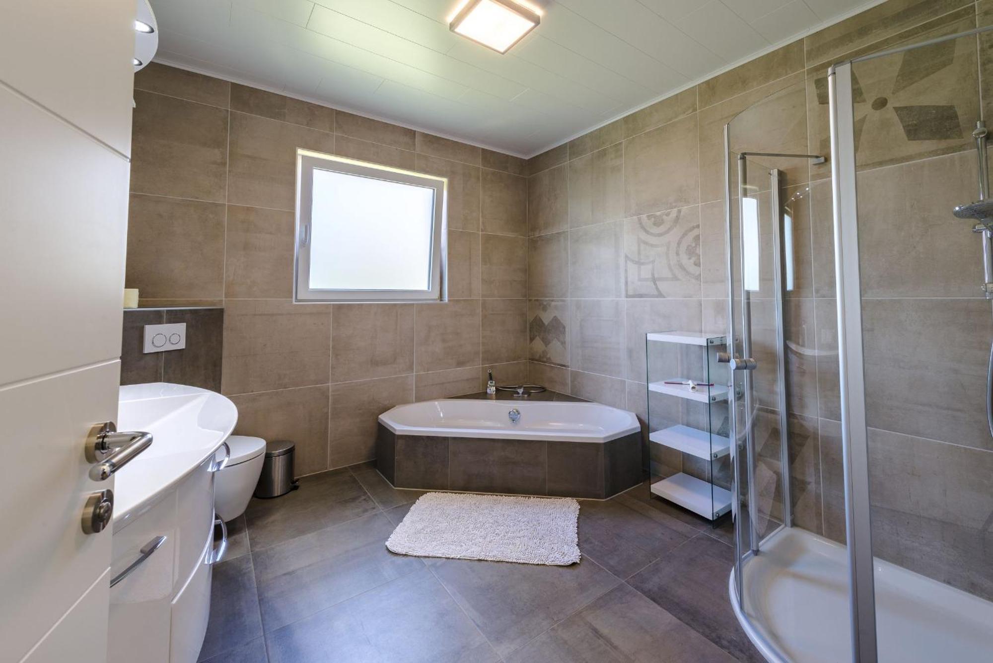 Urlaubsapartment Am Silbersee Villach Room photo