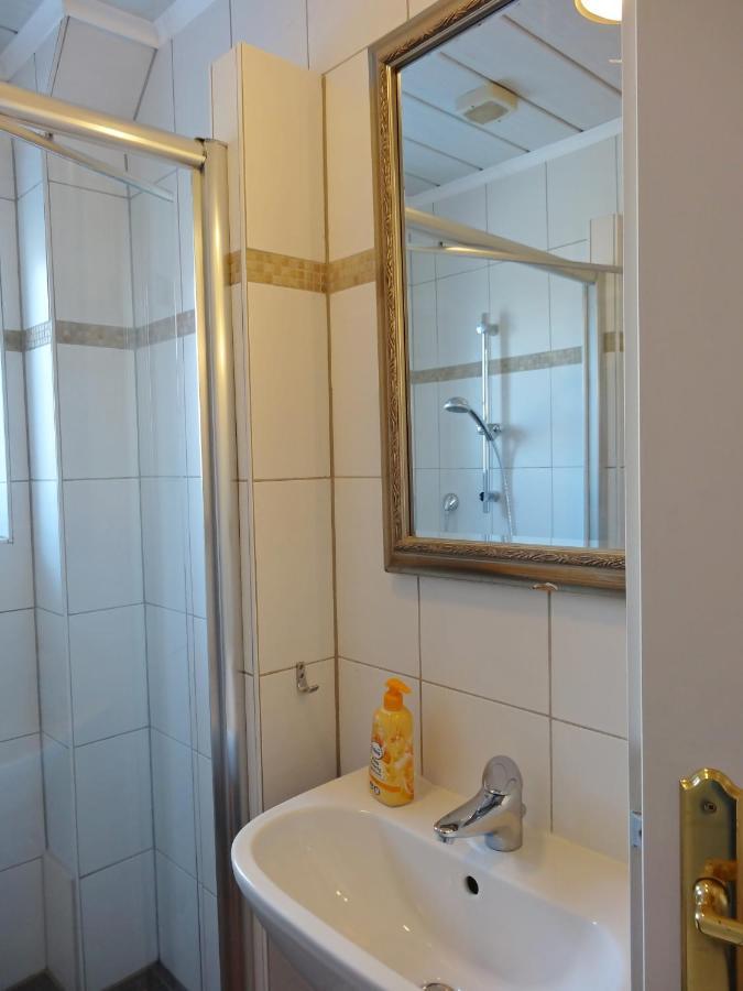 Urlaubsapartment Am Silbersee Villach Room photo